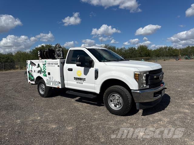 Ford F-250 Pojazdy komunalne