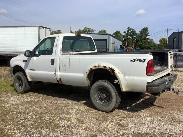 Ford F-350 Inne