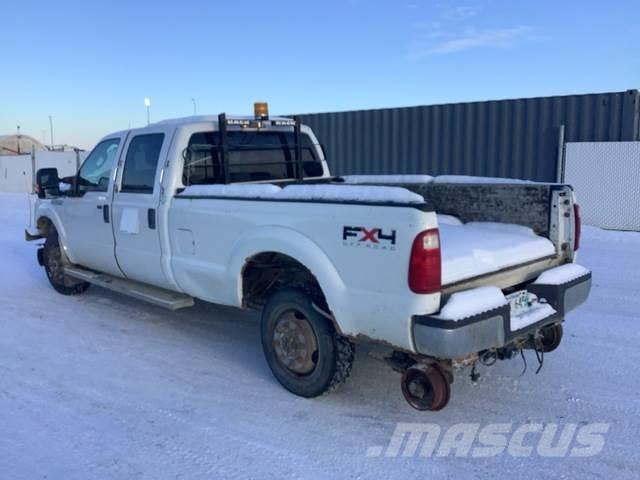 Ford F-350 Inne