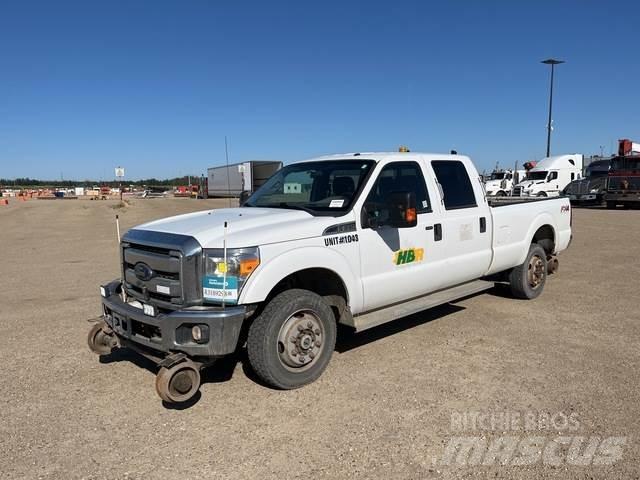 Ford F-350 Inne