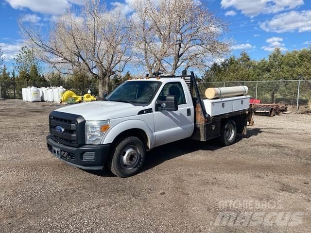 Ford F-350 Ciężarówki typu Platforma / Skrzynia