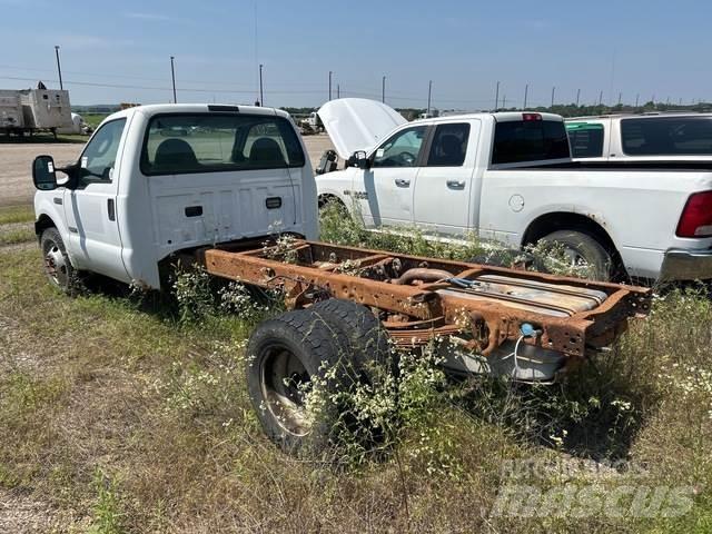 Ford F-350 Kabiny i wnętrze