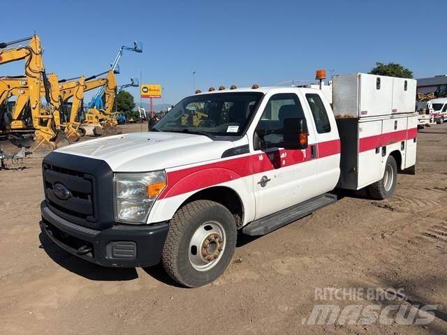 Ford F-350 Pojazdy komunalne
