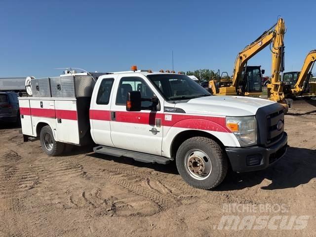Ford F-350 Pojazdy komunalne