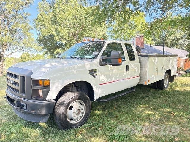 Ford F-350 Pojazdy komunalne
