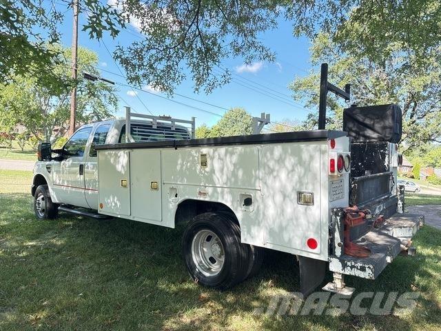 Ford F-350 Pojazdy komunalne