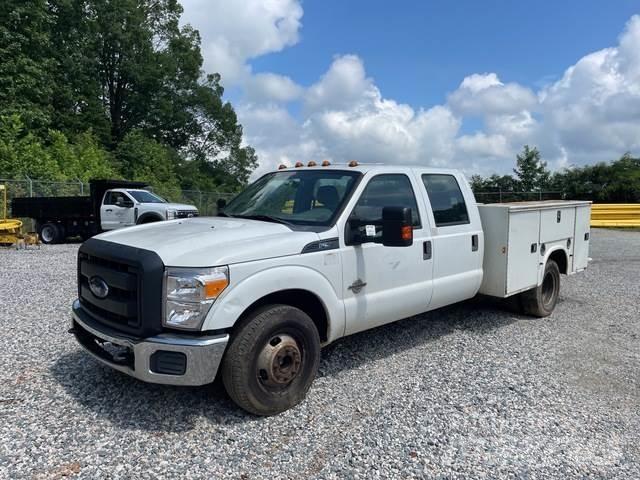 Ford F-350 Pick-upy / Pojazdy z otwieranymi burtami