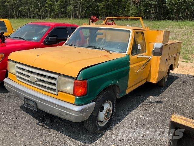 Ford F-350 Pick-upy / Pojazdy z otwieranymi burtami