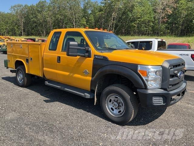 Ford F-350 Pick-upy / Pojazdy z otwieranymi burtami