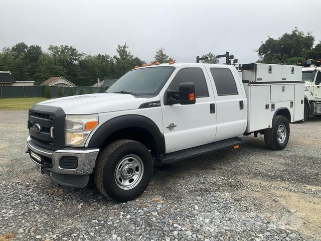 Ford F-350 Pick-upy / Pojazdy z otwieranymi burtami