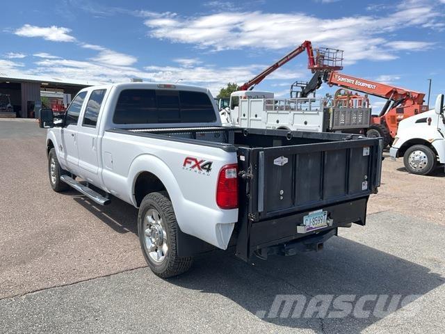 Ford F-350 Inne
