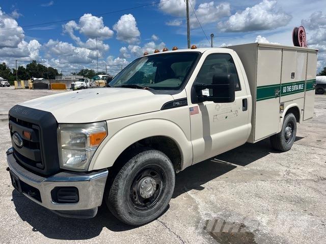 Ford F-350 Pick-upy / Pojazdy z otwieranymi burtami