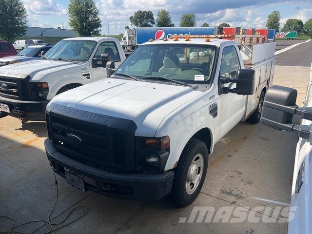 Ford F-350 Pick-upy / Pojazdy z otwieranymi burtami