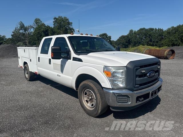 Ford F-350 Pick-upy / Pojazdy z otwieranymi burtami