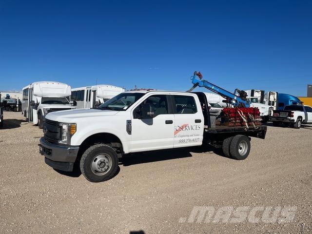 Ford F-350 Wiertnice samochodowe