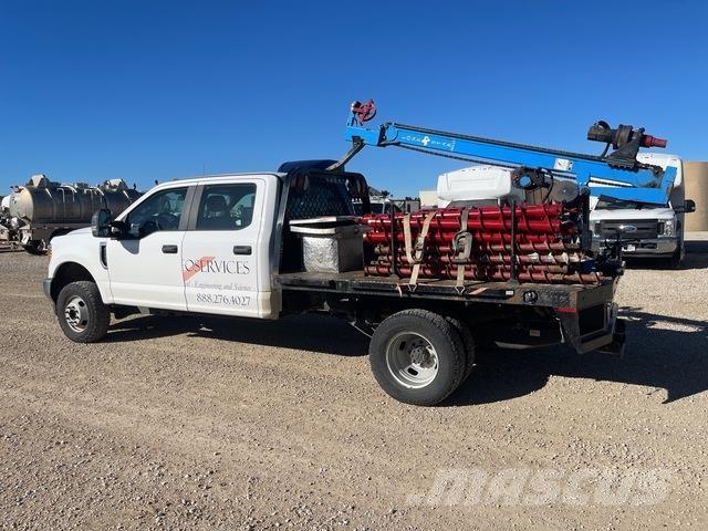 Ford F-350 Wiertnice samochodowe