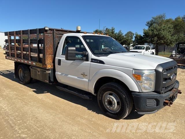 Ford F-350 Ciężarówki typu Platforma / Skrzynia