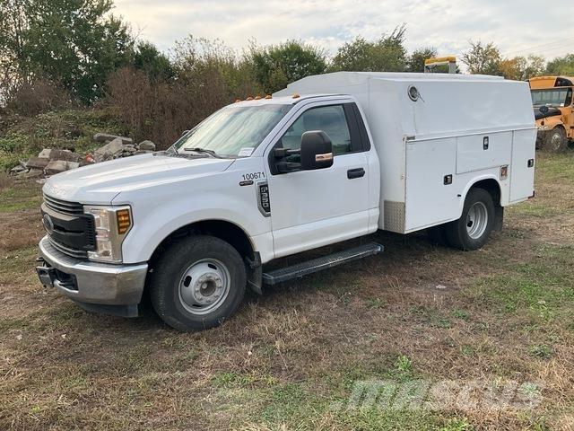 Ford F-350 Pick-upy / Pojazdy z otwieranymi burtami