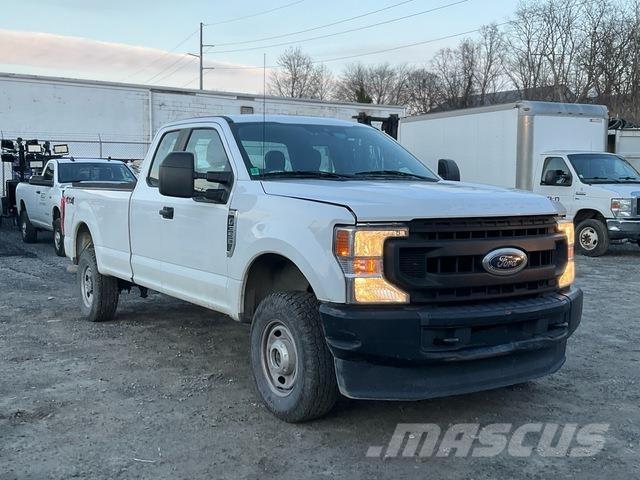 Ford F-350 Pick-upy / Pojazdy z otwieranymi burtami