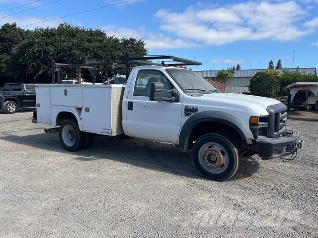 Ford F-450 Pick-upy / Pojazdy z otwieranymi burtami