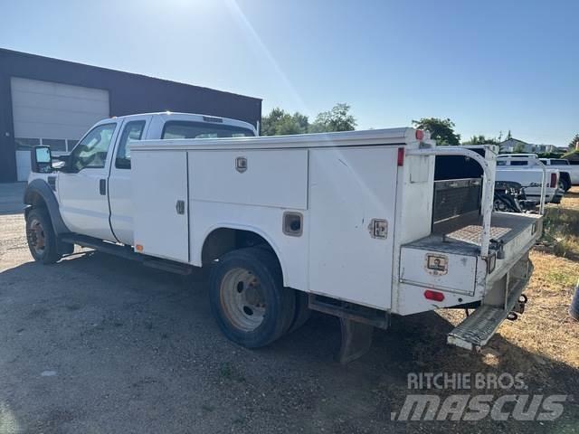 Ford F-450 Pojazdy komunalne