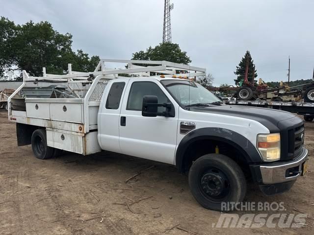 Ford F-450 Pick-upy / Pojazdy z otwieranymi burtami