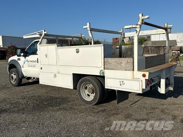 Ford F-450 Pick-upy / Pojazdy z otwieranymi burtami