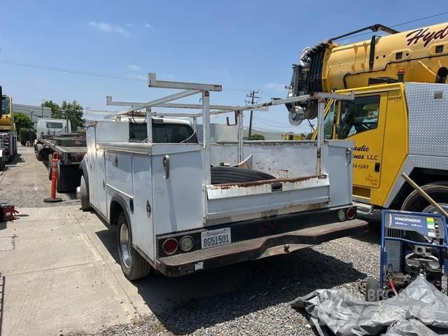 Ford F-450 Pick-upy / Pojazdy z otwieranymi burtami