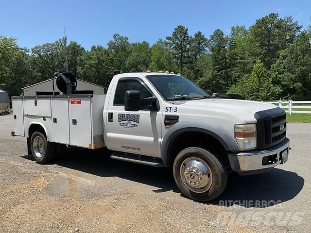 Ford F-450 Pojazdy komunalne