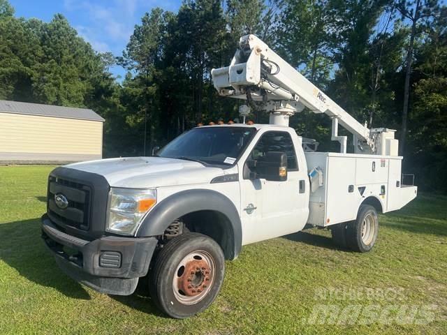 Ford F-450 Podnośniki koszowe