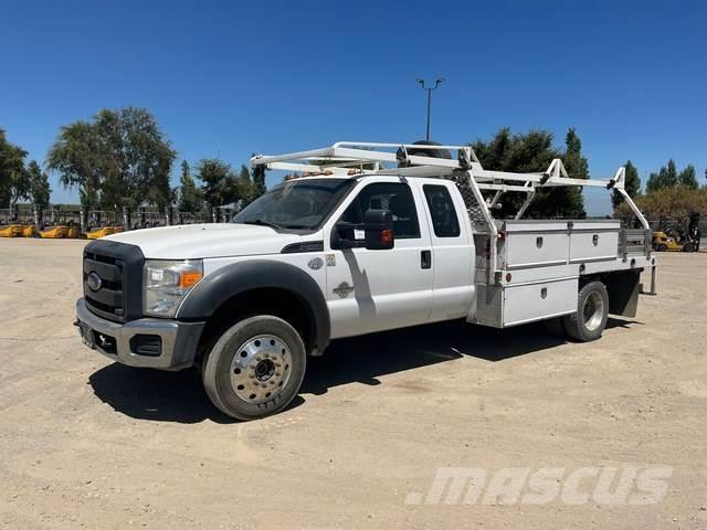 Ford F-450 Ciężarówki typu Platforma / Skrzynia
