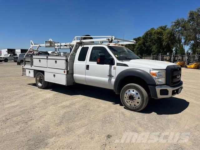 Ford F-450 Ciężarówki typu Platforma / Skrzynia