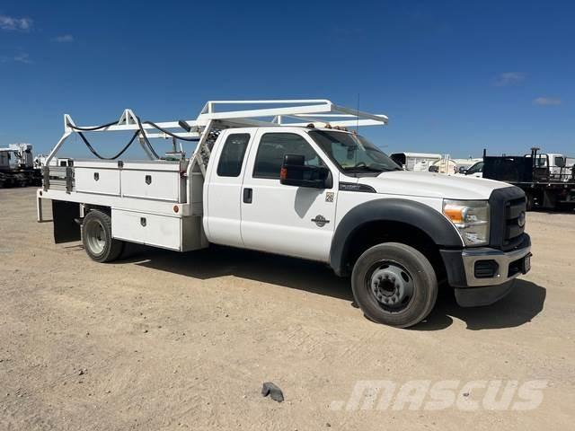 Ford F-450 Ciężarówki typu Platforma / Skrzynia