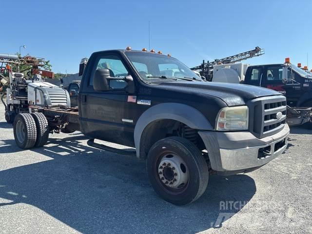 Ford F-450 Kabiny i wnętrze