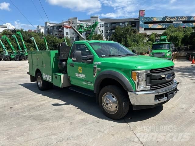 Ford F-450 Pojazdy komunalne