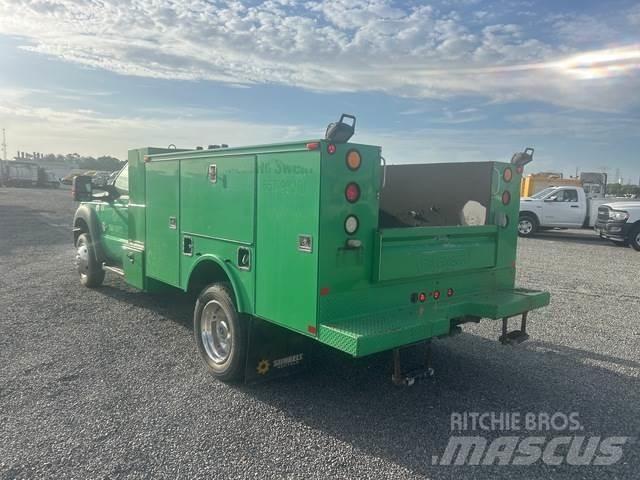 Ford F-450 Pojazdy komunalne