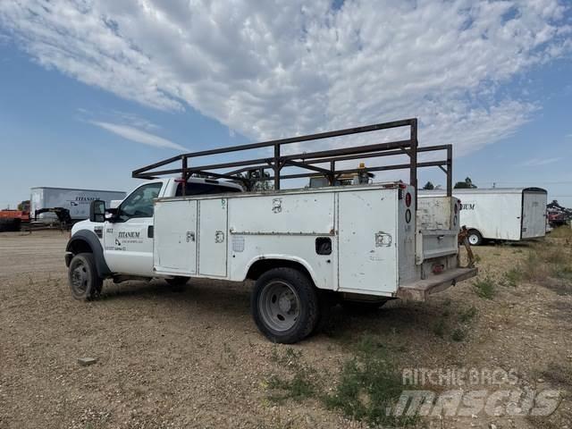 Ford F-450 Pick-upy / Pojazdy z otwieranymi burtami