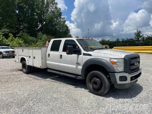 Ford F-450 Pick-upy / Pojazdy z otwieranymi burtami