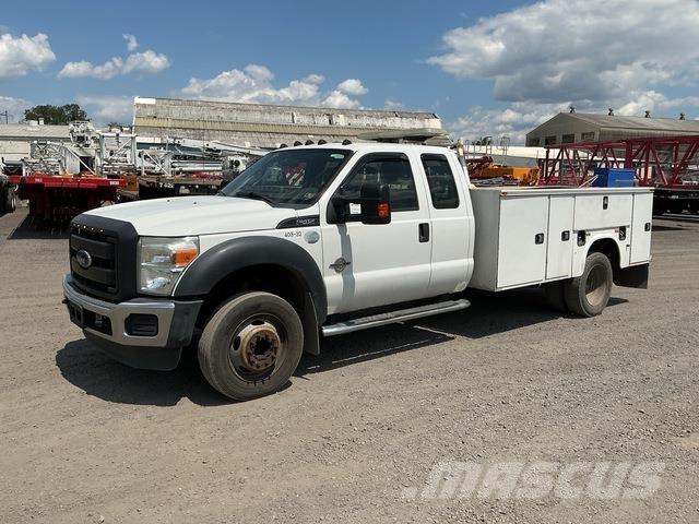 Ford F-450 Pick-upy / Pojazdy z otwieranymi burtami
