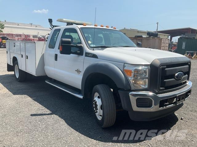 Ford F-450 Pick-upy / Pojazdy z otwieranymi burtami