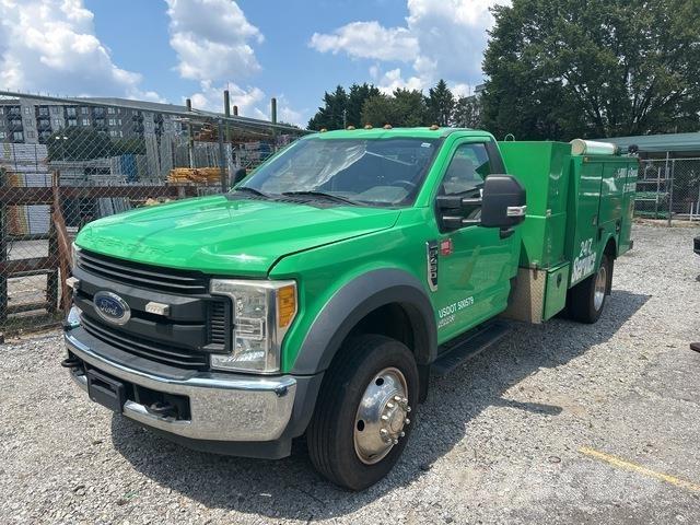 Ford F-450 Pick-upy / Pojazdy z otwieranymi burtami