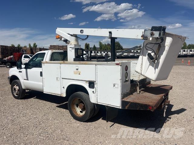 Ford F-450 Podnośniki koszowe
