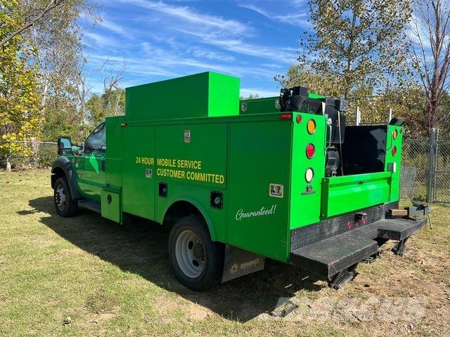 Ford F-450 Pojazdy komunalne