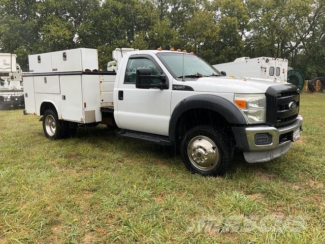 Ford F-450 Pick-upy / Pojazdy z otwieranymi burtami