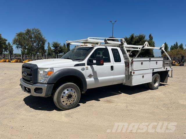 Ford F-450 Ciężarówki typu Platforma / Skrzynia