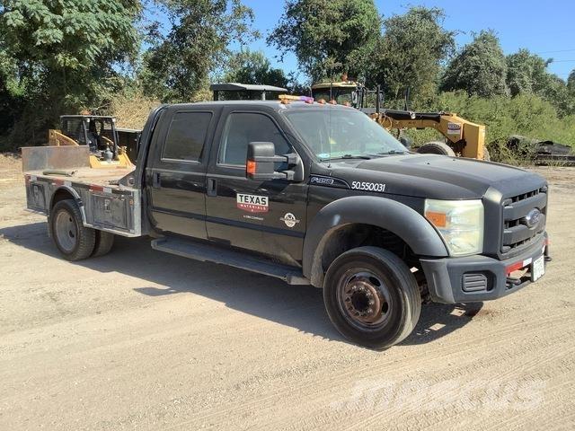 Ford F-450 Ciężarówki typu Platforma / Skrzynia