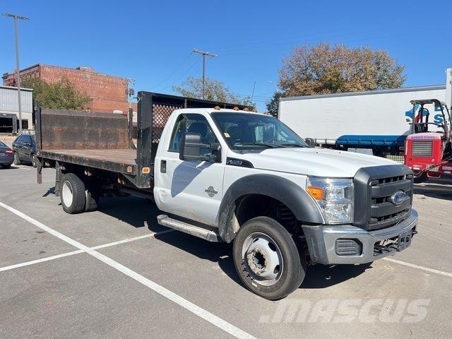 Ford F-450 Ciężarówki typu Platforma / Skrzynia