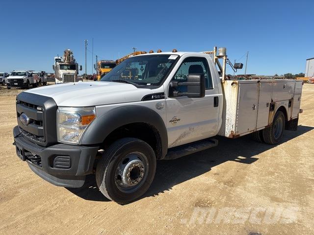 Ford F-450 Pick-upy / Pojazdy z otwieranymi burtami