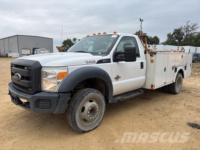 Ford F-450 Pick-upy / Pojazdy z otwieranymi burtami
