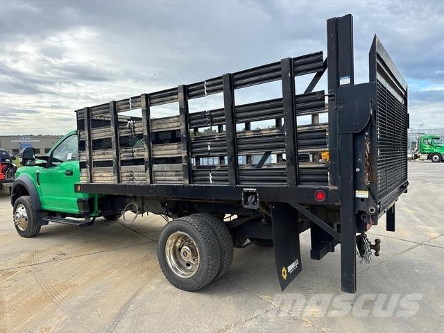 Ford F-450 Ciężarówki typu Platforma / Skrzynia